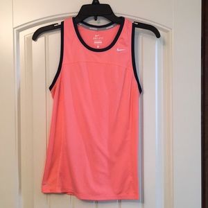 Nike Tank Top in Size S